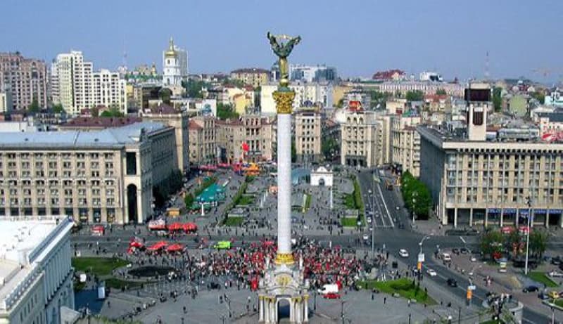 Автобусні рейси - Бердянськ - Київ Фото 1
